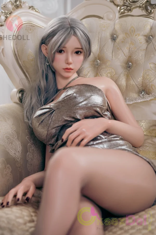 Curvy Japanese most realistic love doll