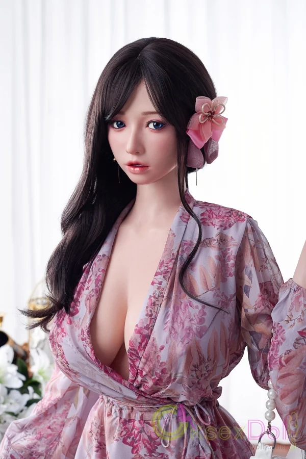 Picture of Jiegeng Lifelike Bezlya Virgin Sex Dolls Silicone Curvy Japanese Fuck Doll Gallery
