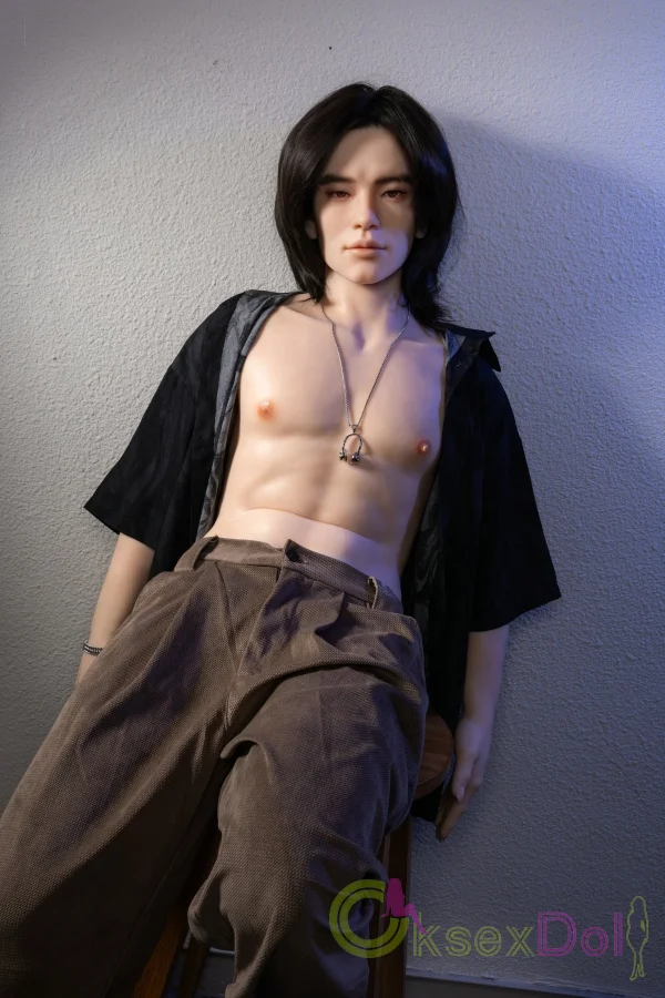 Qita Male fucking sex doll