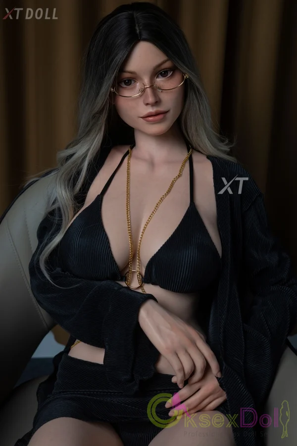 Chinese Silicone sex doll