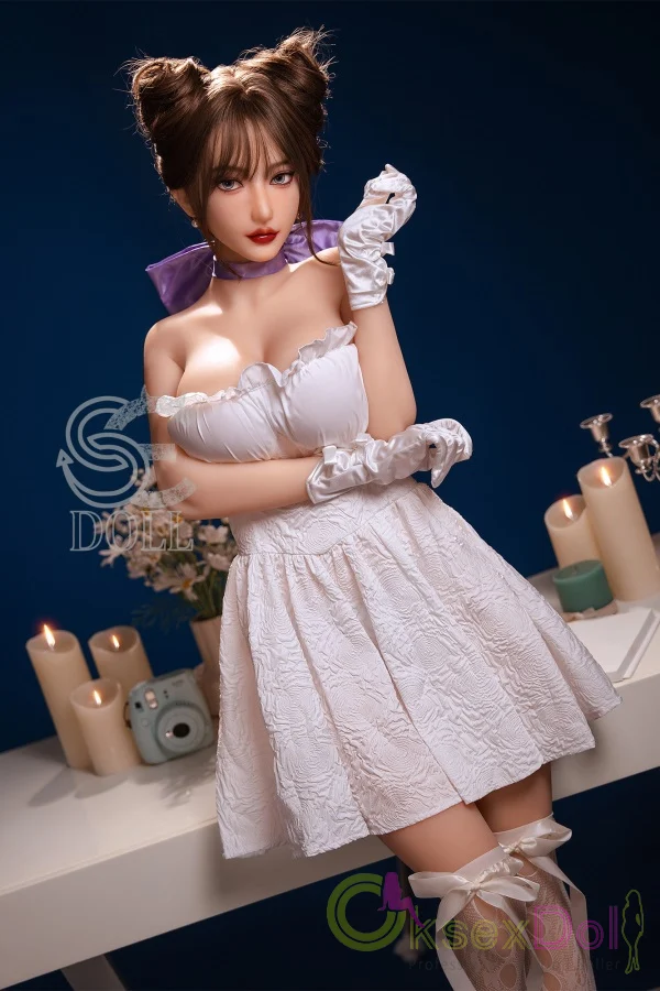 Skinny SE first sex doll